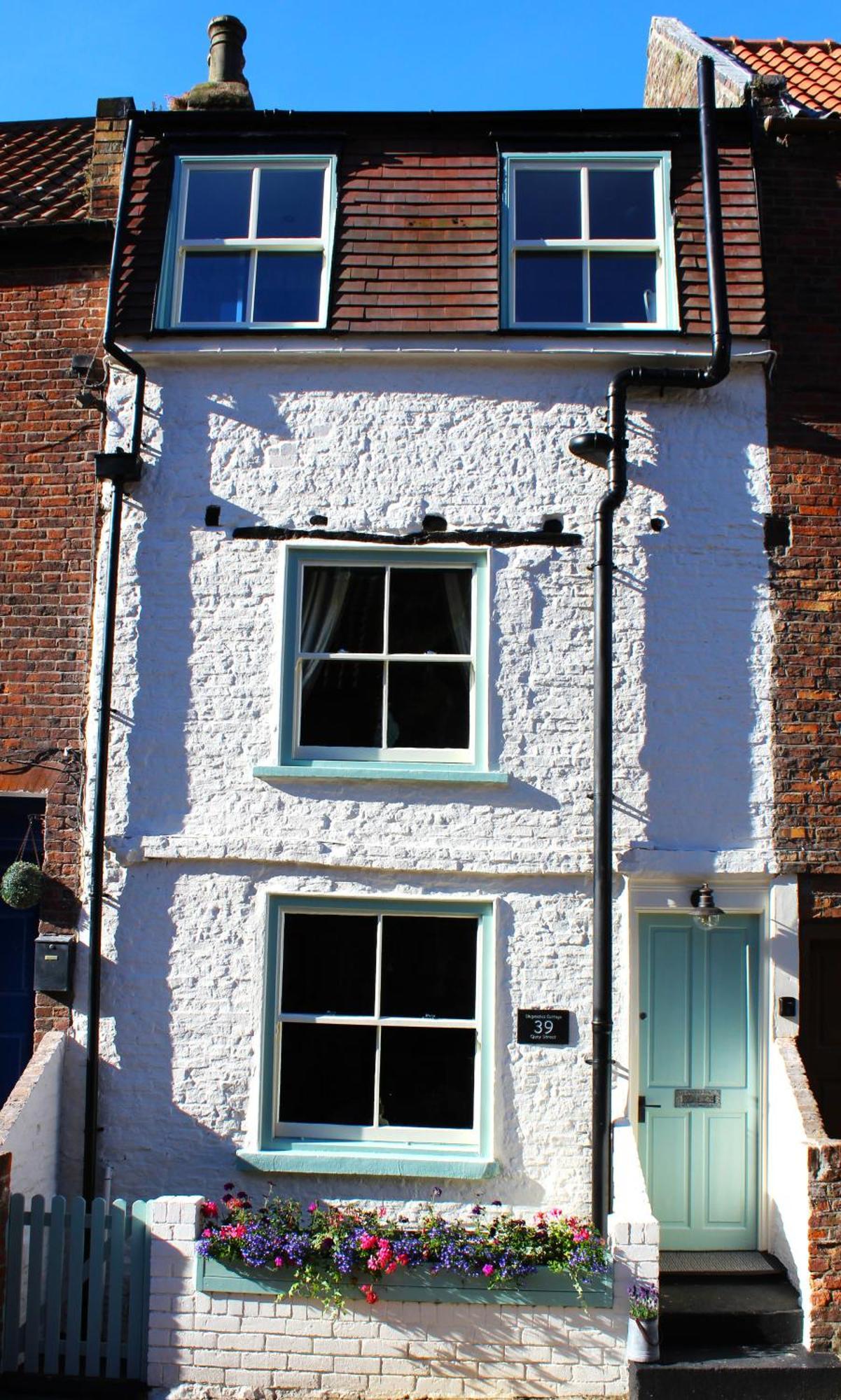 Boutique Fisherman'S Cottage In Old Town Scarborough Exterior photo